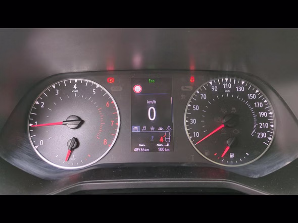 RENAULT Clio 1.0 TCe 100ch Zen - Miniature 17