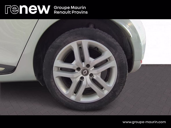 RENAULT Clio 0.9 TCe 90ch energy Business 5p - Miniature 9