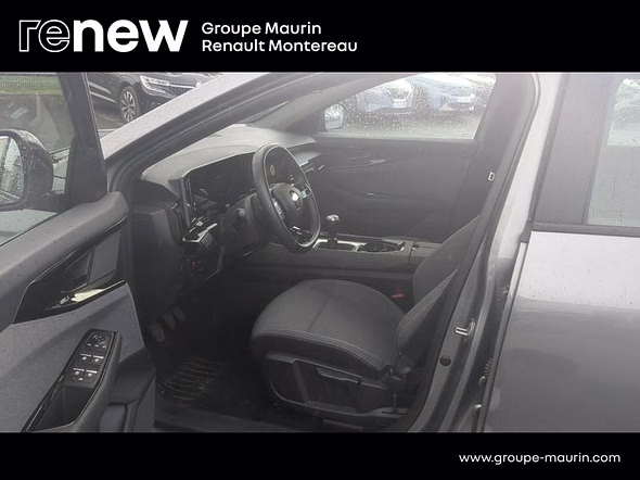 RENAULT Austral 1.2 TCe mild hybrid advanced 130ch Evolution - 23 - Miniature 13