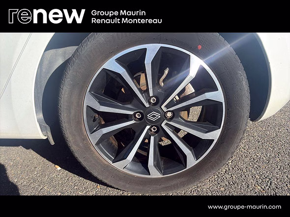RENAULT Clio 1.6 E-Tech 145ch full hybrid Techno - Miniature 9