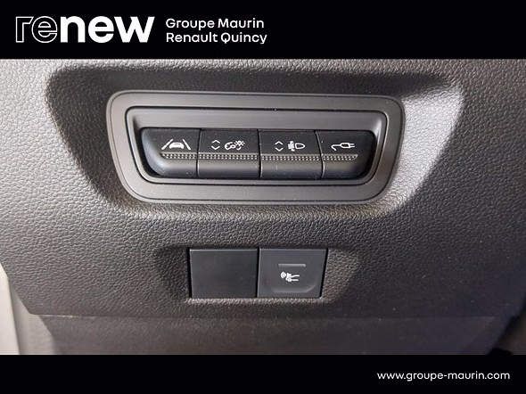 RENAULT Zoe E-Tech Iconic charge normale R135 Achat Integral - MY22 - Miniature 17