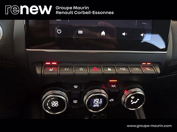 RENAULT Captur 1.6 E-Tech hybride 145ch Iconic - Miniature 28