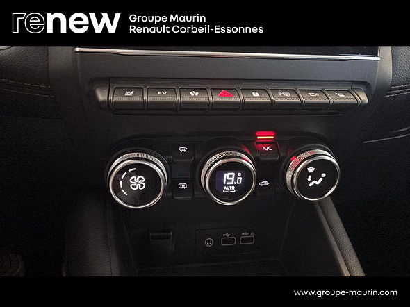 RENAULT Captur 1.6 E-Tech hybride 145ch Iconic - Miniature 29