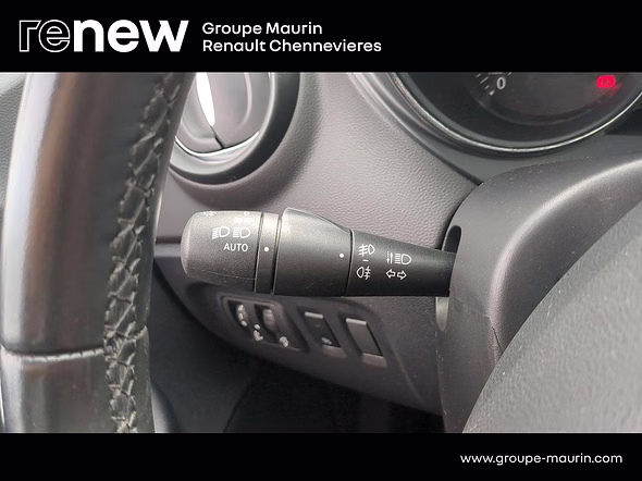 RENAULT Captur 0.9 TCe 90ch energy Intens Euro6c - Miniature 19