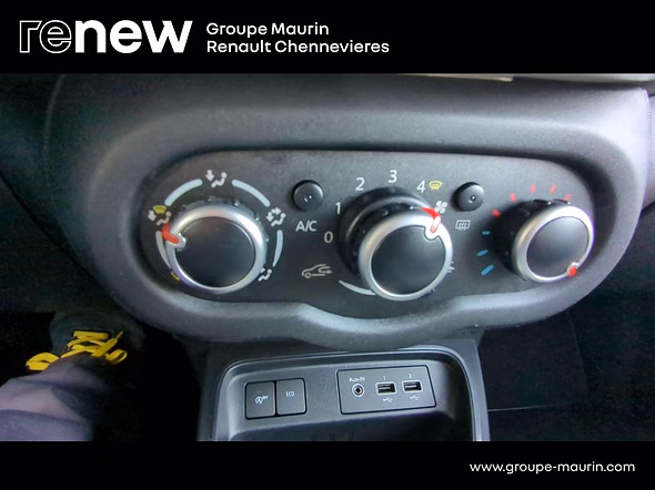 RENAULT Twingo 0.9 TCe 90ch Intens EDC Euro6c - Miniature 17