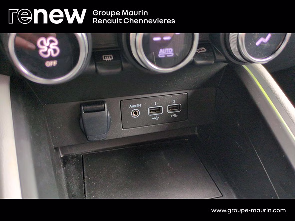 RENAULT Clio 1.0 TCe 90ch Techno - Miniature 18