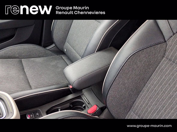 RENAULT Clio 1.0 TCe 90ch Techno - Miniature 23