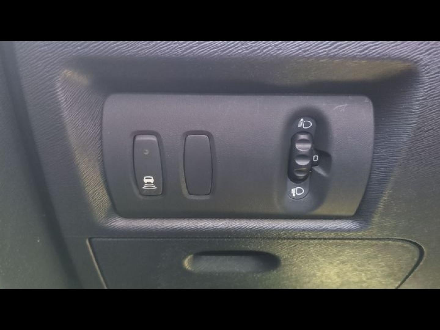 RENAULT Kangoo 1.5 dCi 90ch energy Intens FT Euro6 - Photo 12