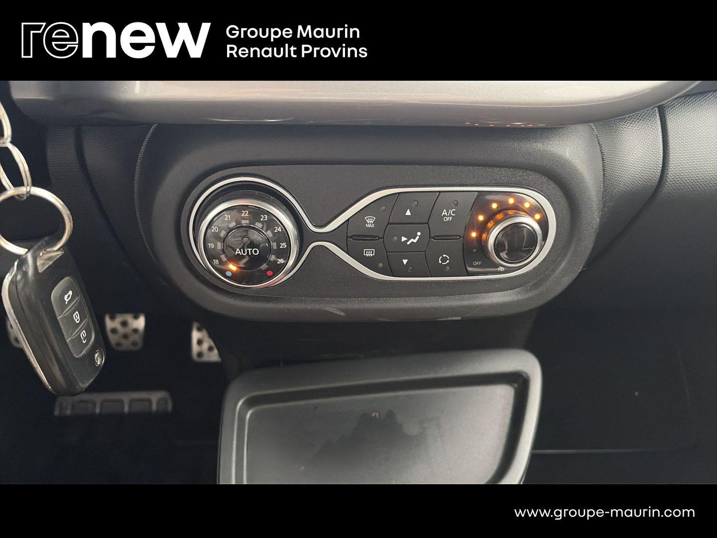 RENAULT Twingo 0.9 TCe 110ch GT - Photo 24