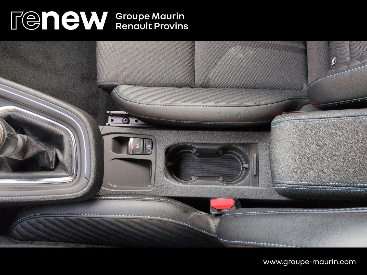 RENAULT Clio 1.0 TCe 90ch esprit Alpine - Photo 34