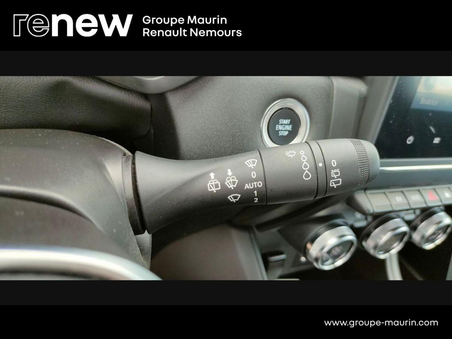 RENAULT Captur 1.6 E-Tech hybride 145ch Business - Photo 23