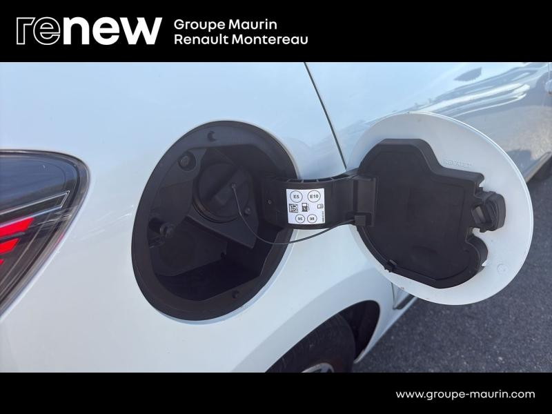 RENAULT Clio 1.6 E-Tech 145ch full hybrid Techno - 24 - Photo 10