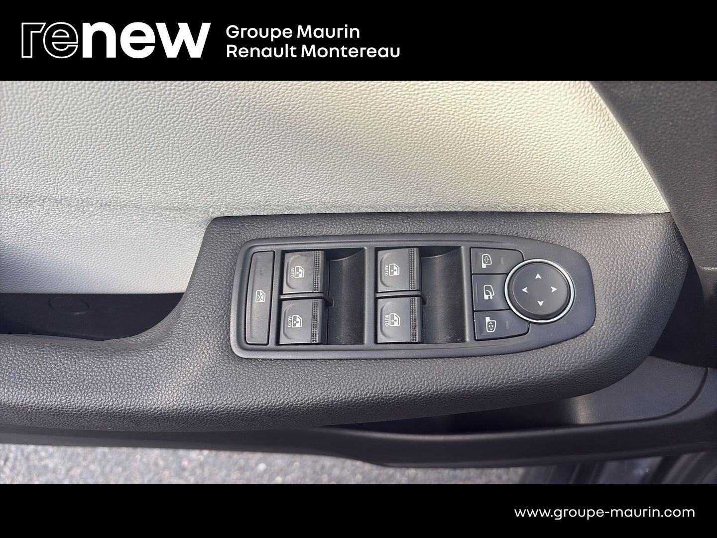 RENAULT Clio 1.6 E-Tech 145ch full hybrid Techno - Photo 22