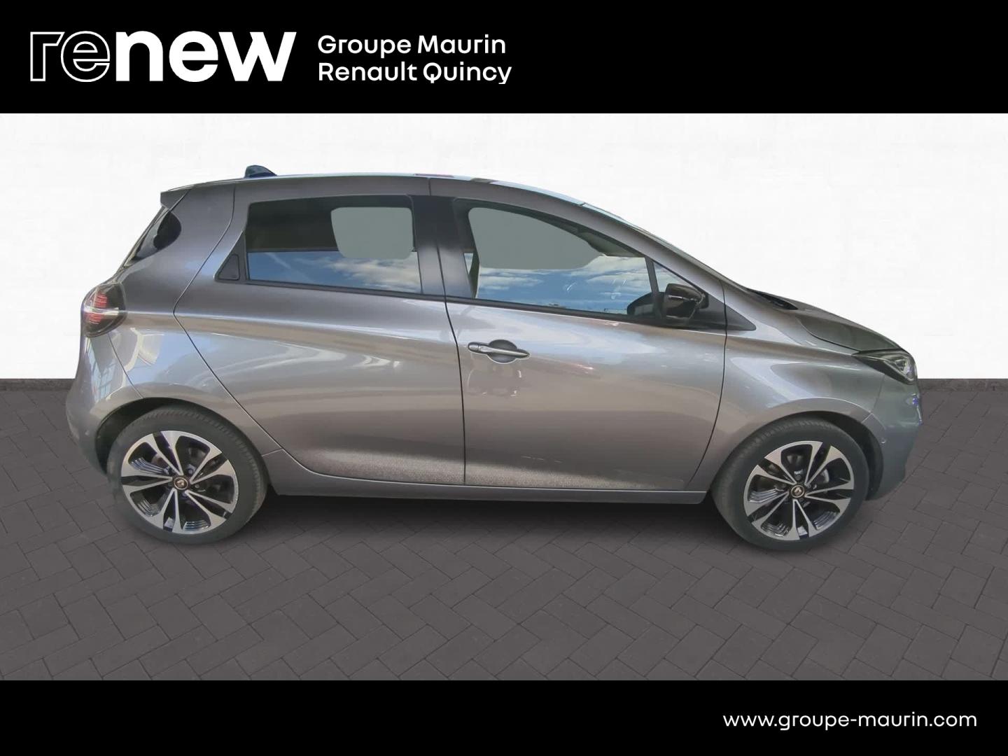 RENAULT Zoe E-Tech Iconic charge normale R135 Achat Integral - MY22 - Photo 4
