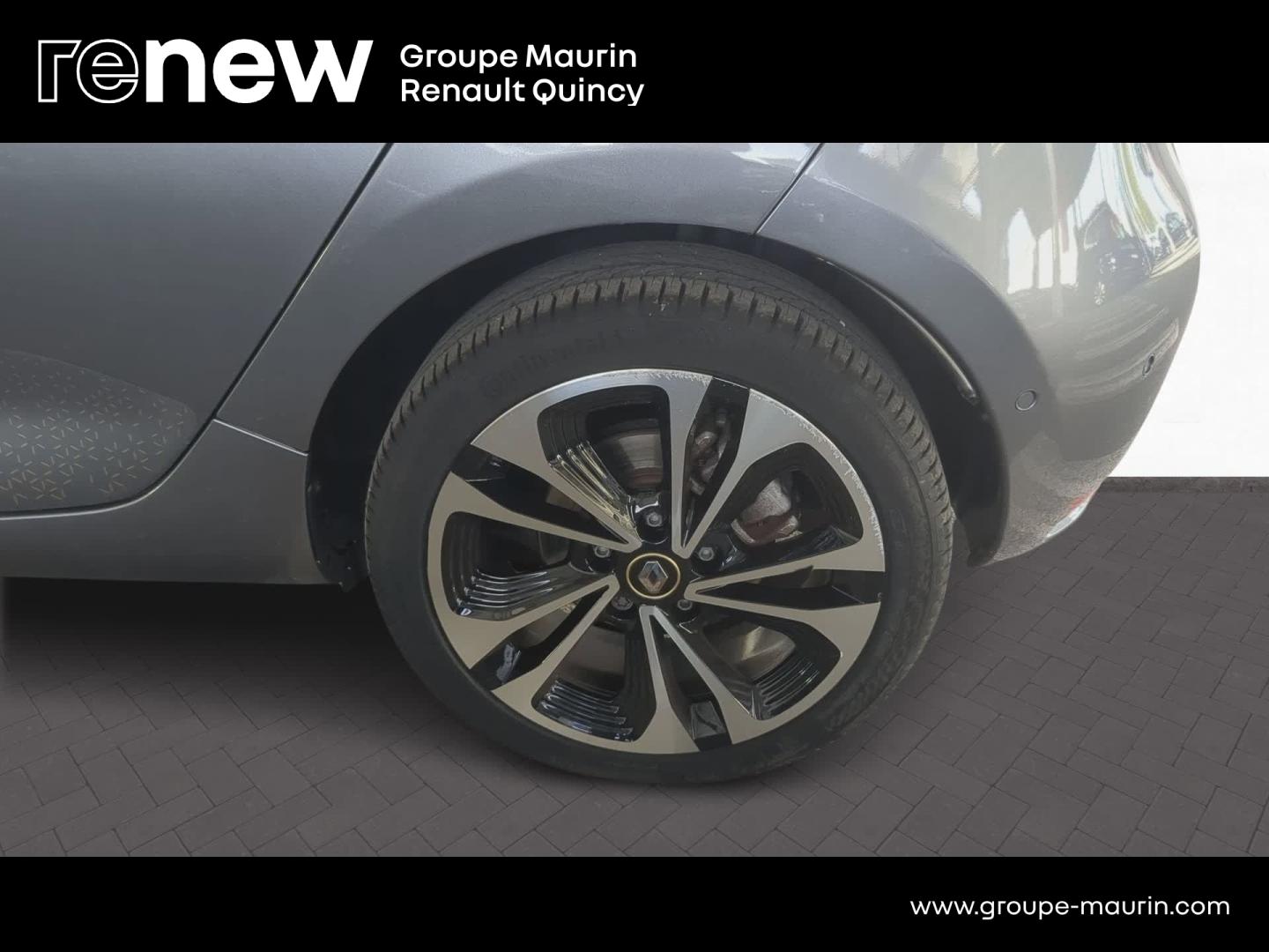 RENAULT Zoe E-Tech Iconic charge normale R135 Achat Integral - MY22 - Photo 9