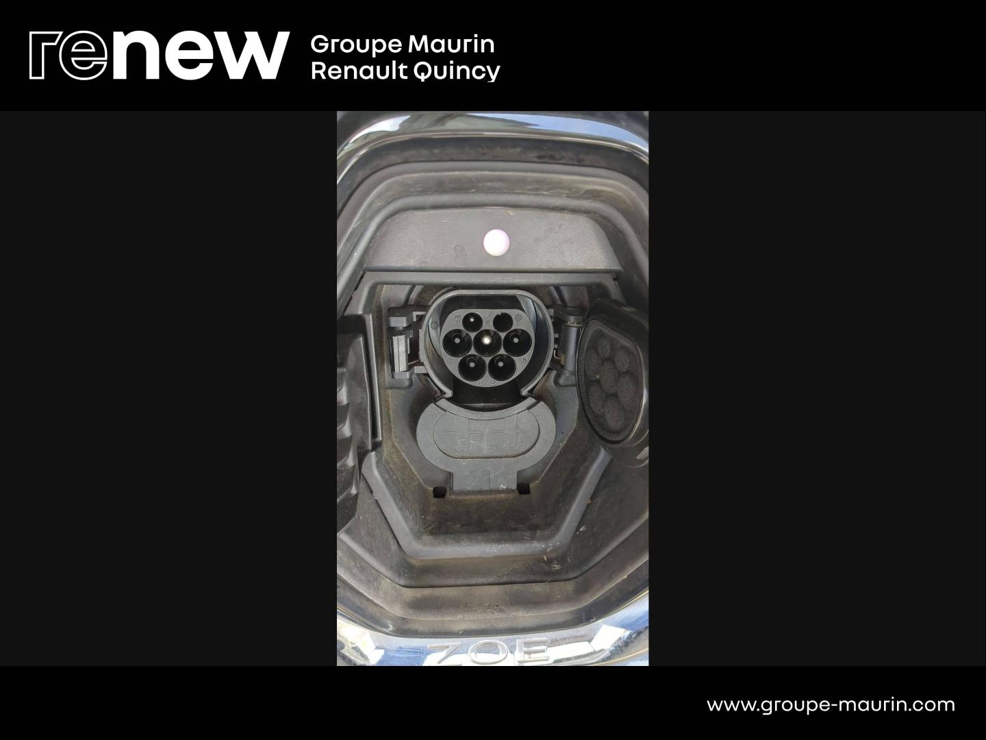 RENAULT Zoe E-Tech Iconic charge normale R135 Achat Integral - MY22 - Photo 11