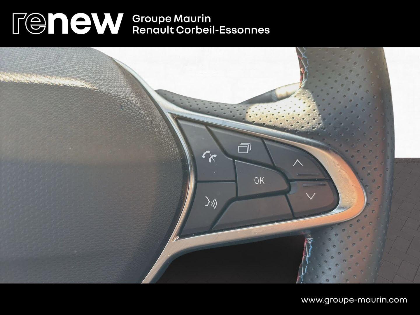 RENAULT Clio 1.0 TCe 90ch esprit Alpine - 25 - Photo 21