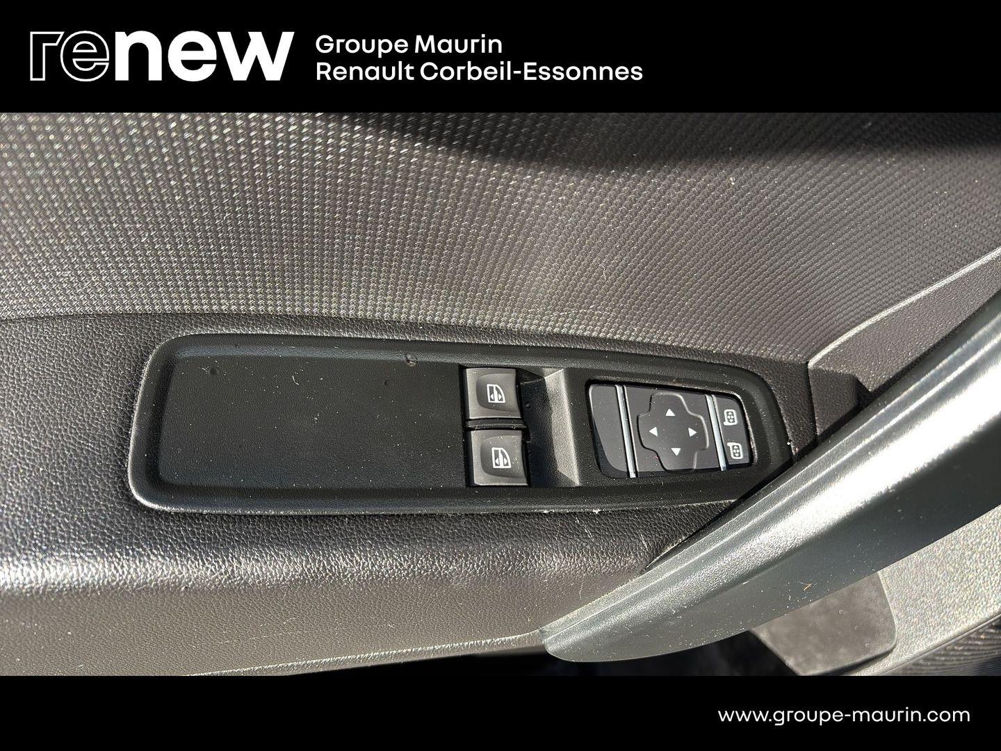 RENAULT Kangoo Van L1 1.3 TCe 100ch Grand Confort - 22 - Photo 13
