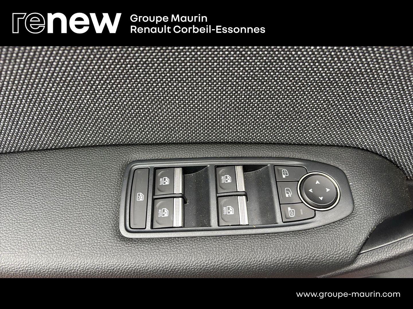 RENAULT Captur 1.2 TCe 115ch Techno - 26 - Photo 20