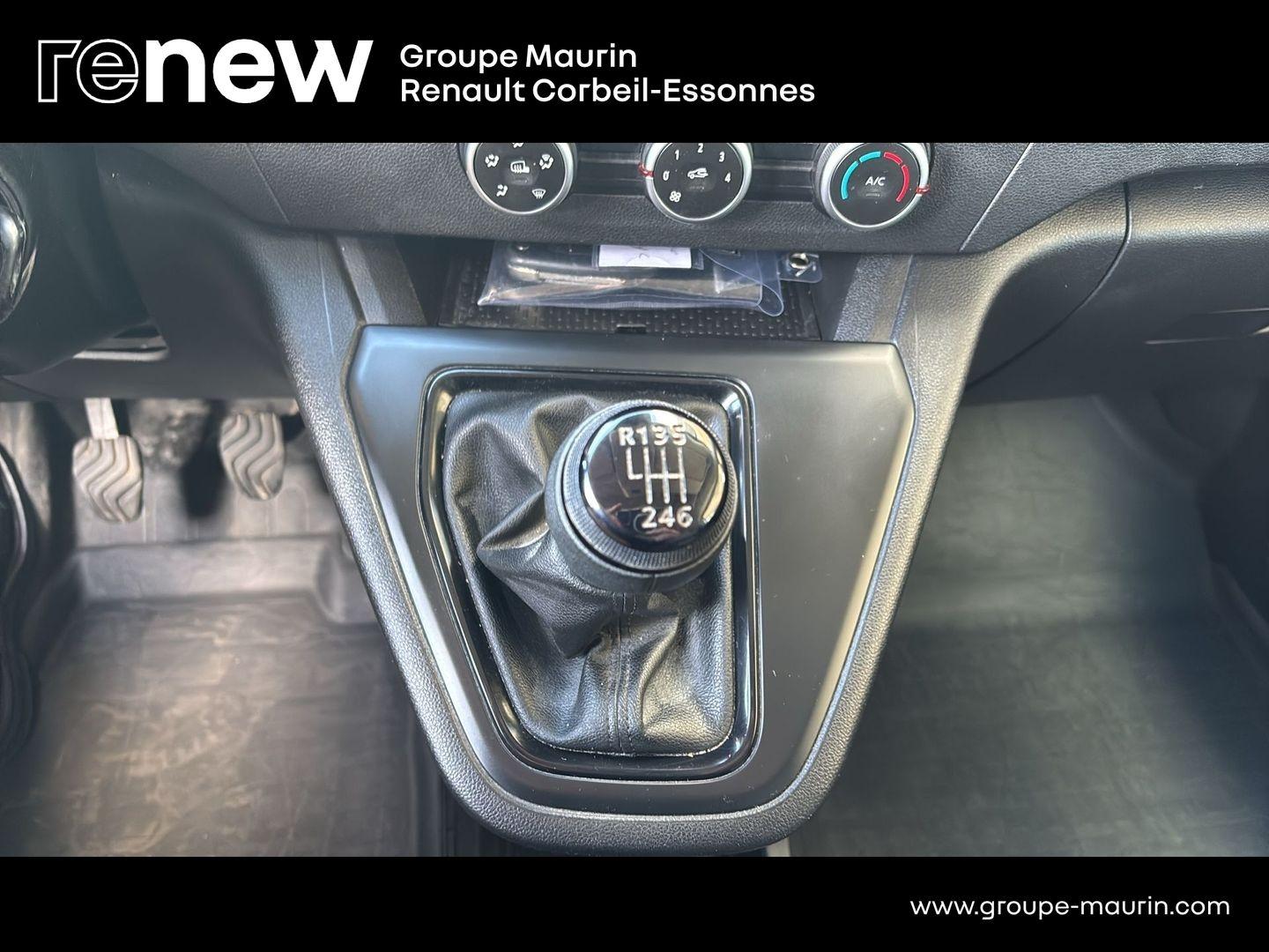 RENAULT Kangoo Van L1 1.3 TCe 100ch Grand Confort - 22 - Photo 20