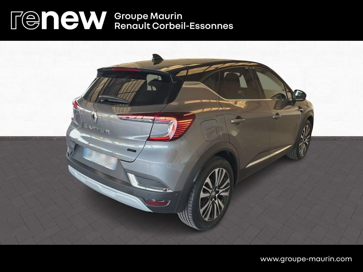 RENAULT Captur 1.6 E-Tech hybride 145ch Iconic - Photo 5