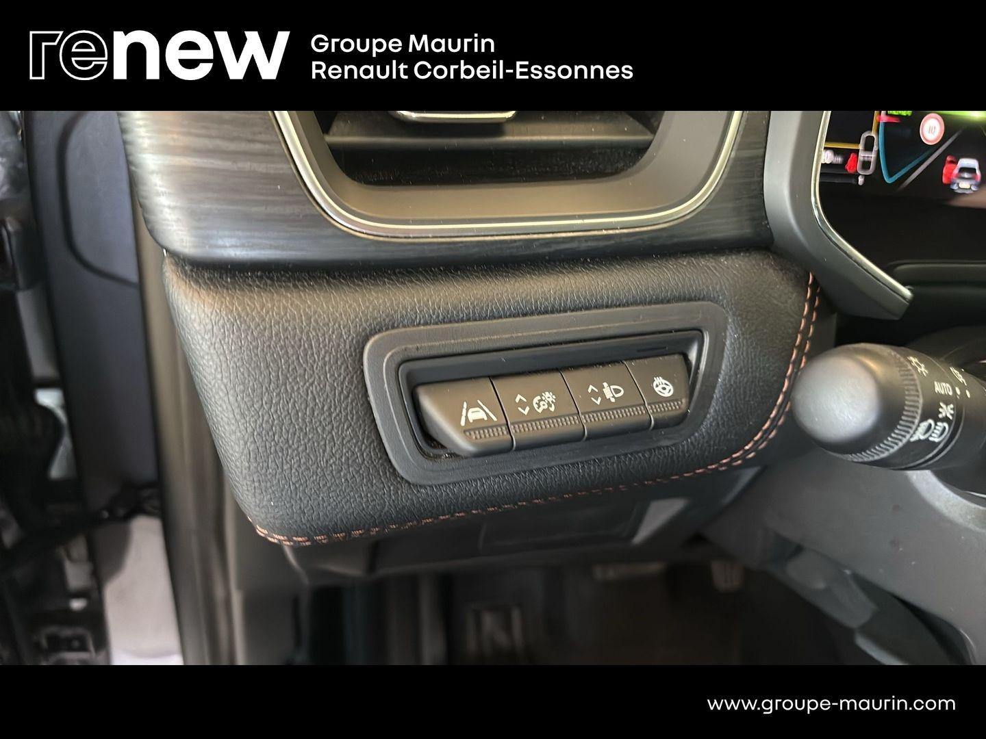 RENAULT Captur 1.6 E-Tech hybride 145ch Iconic - Photo 21