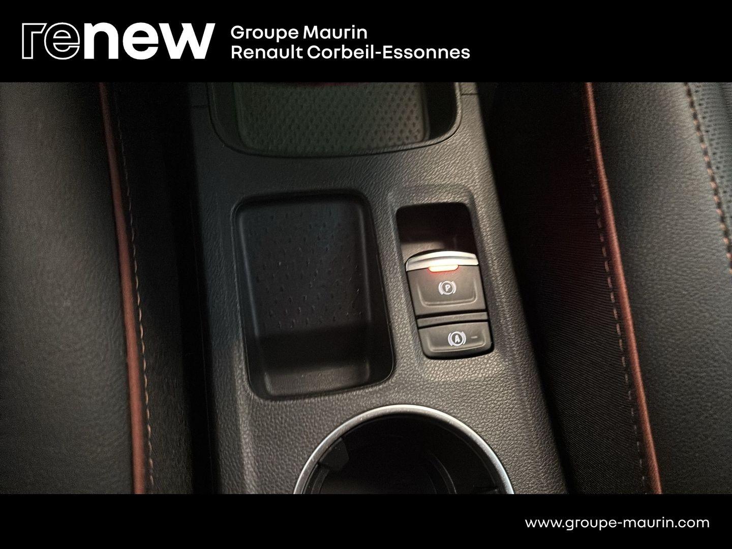 RENAULT Captur 1.6 E-Tech hybride 145ch Iconic - Photo 31